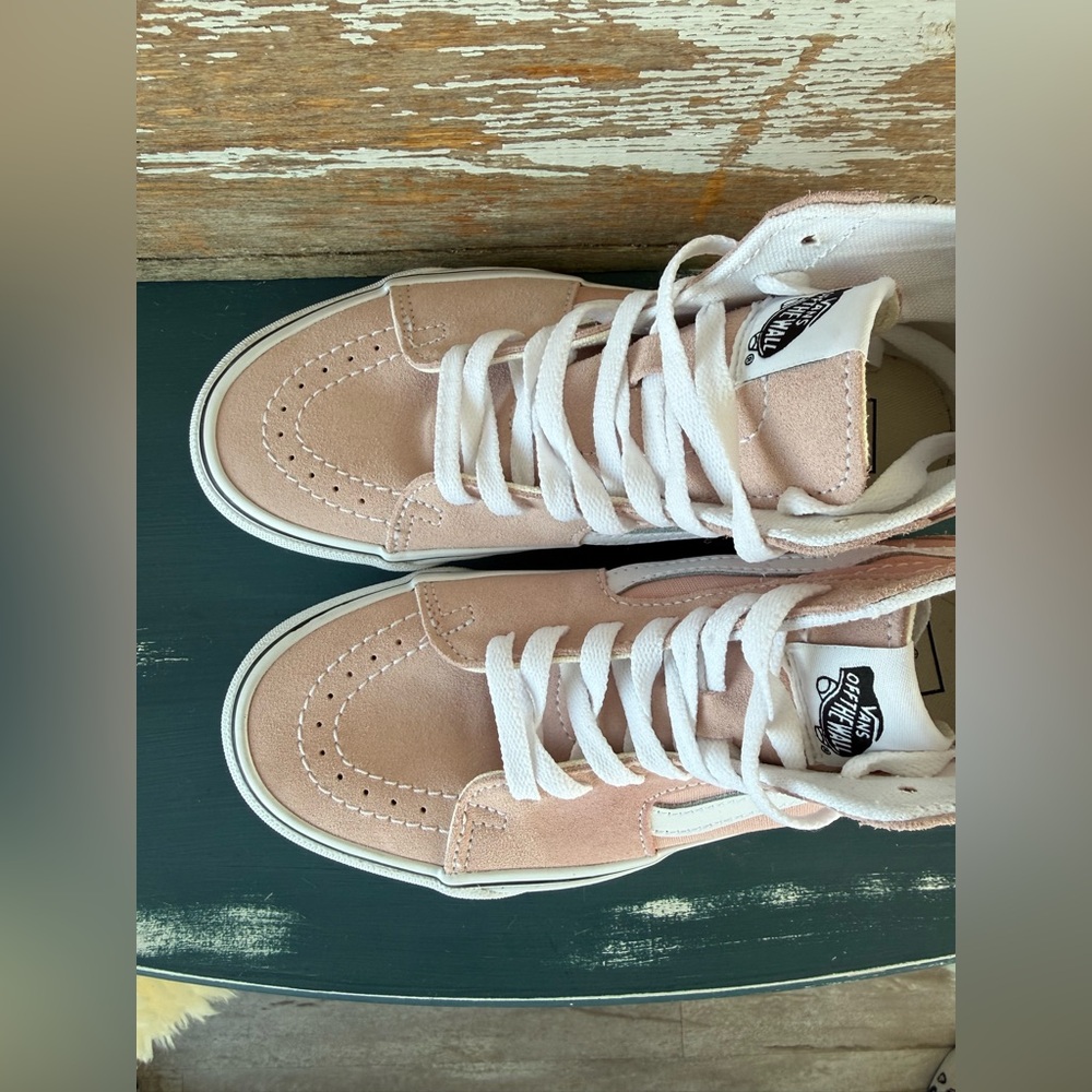 Vans light pink suede. Size 7 women’s - Picture 3 of 7